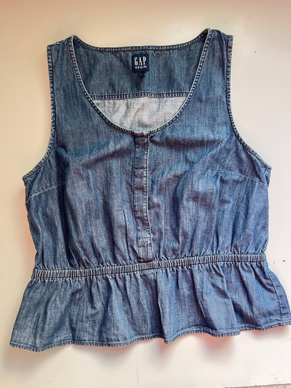 GAP Denim Sleeveless Peplum Top in Blue